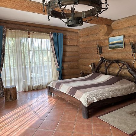 Hotel Фільварок Кмитів Velyki Kosharishcha Exteriér fotografie